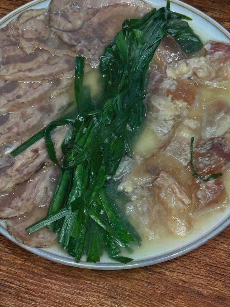 신당역 맛집 찾으시나요? 신선한 해장국 감동, 팔팔너구리해장 신당본점