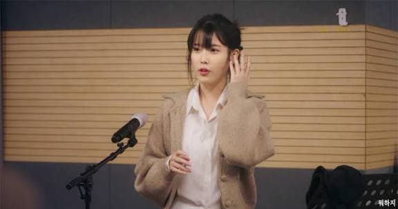 "귀에 문제, 지옥 같았다" 아이유, 이관개방증 악화에 고양...