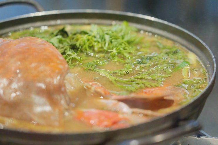 여수돌산점심, 바다 보며 게장맛 제대로: 여수게장정다운식당 본점