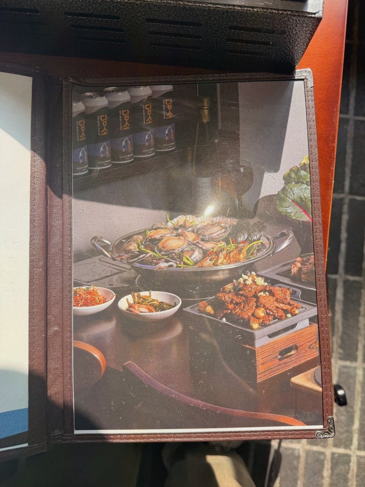 대전 냉면 담라 둔산본점, 80석 룸 회식 한상으로 완성