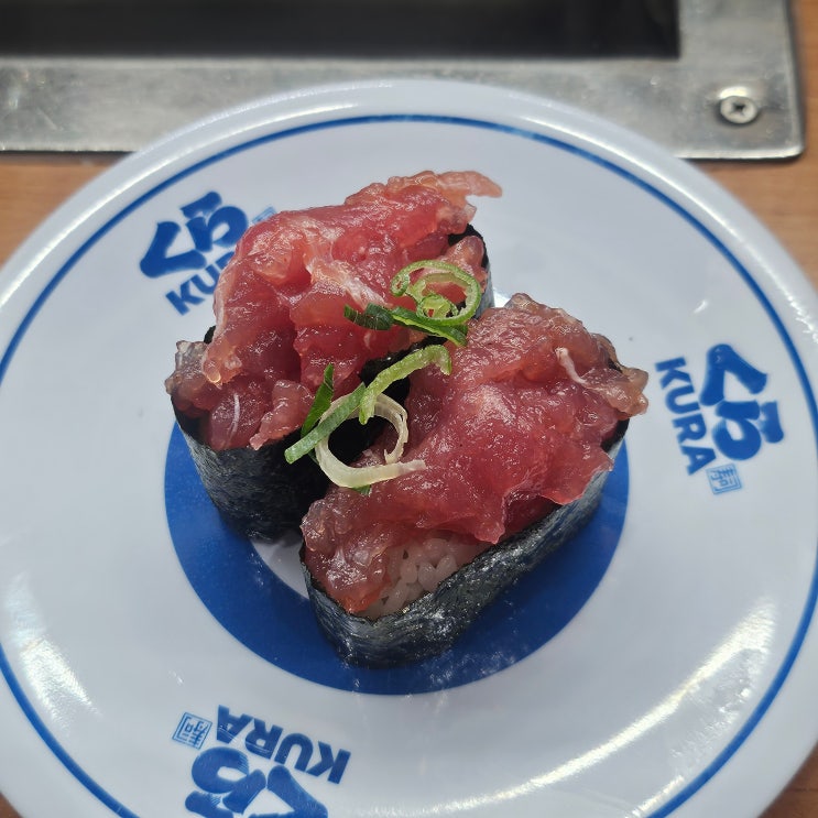 [도쿄/시나가와 맛집] 시나가와역에 위치한 일본 3대 가성비 초밥 쿠....