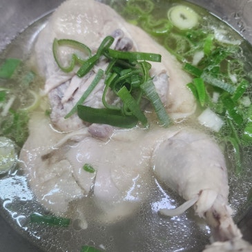 구내식당 여름 보양식 식단 공개｜삼계탕부터 잡채까지 직원 만족도 높인 기업 위탁급식 사례 대표 이미지