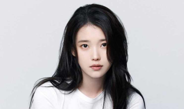 아이유 이관개방증으로 인한 콘서트 취소, 팬들에게 먼저 전한...