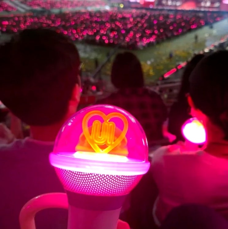 아이유 9월 콘서트 취소 이유가 이관개방증이라니... 증상은...