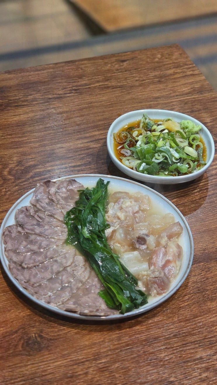 팔팔너구리해장 신당본점, 신당역 맛집에서 푸짐한 가족 해장 외식