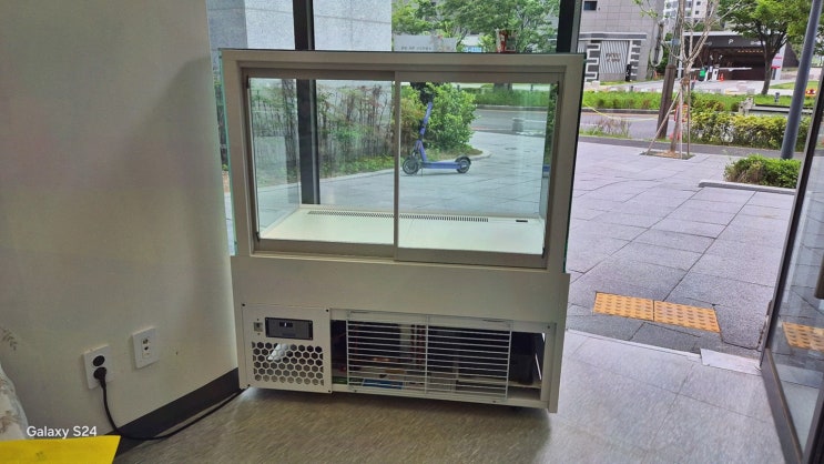 냉동고쇼케이스, 손님 시선 잡는 한성 쇼케이스 선택 포인트