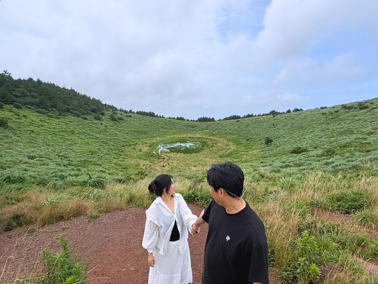 제주도 가볼만한곳 추천 금오름, 성이시돌목장, 신창풍차해안도로, ....