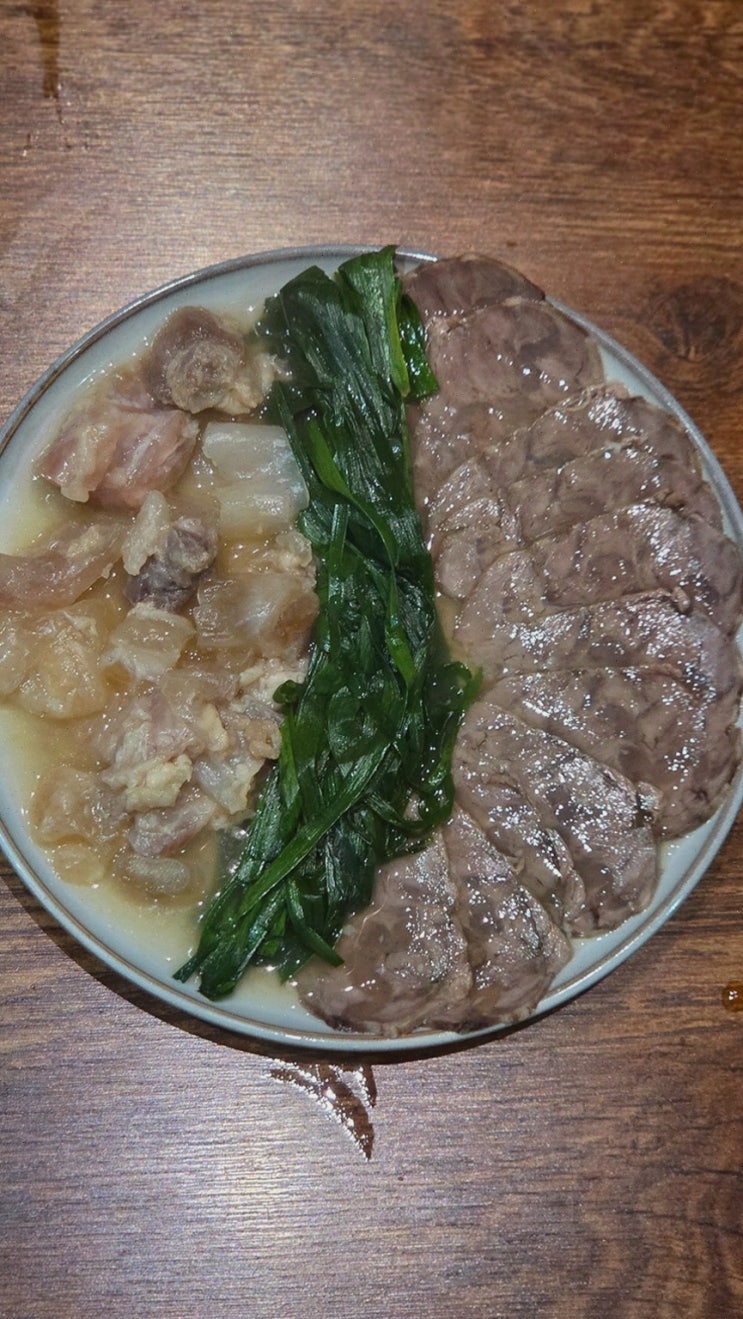 신당역 맛집에서 찾은 든든한 우동국밥, 팔팔너구리해장 신당본점