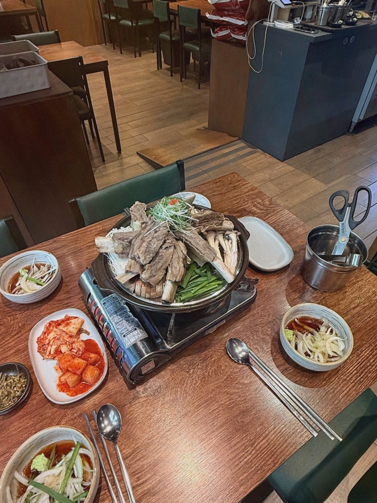 퇴근 후 스트레스 풀리는 신당역 맛집, 팔팔너구리해장 신당본점