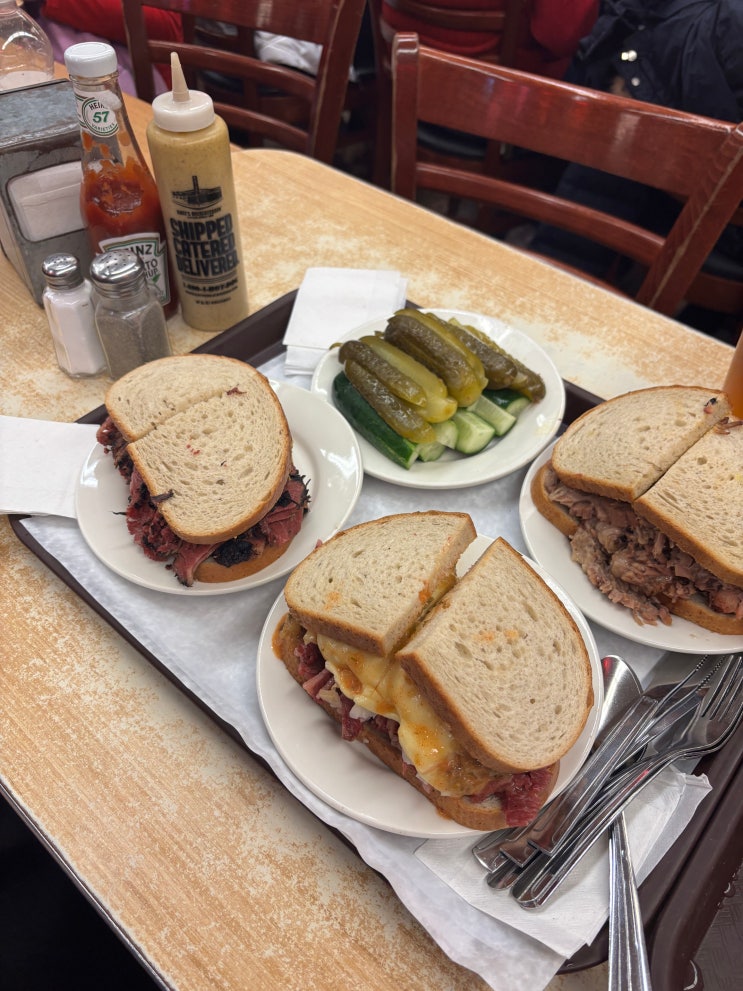 <뉴욕/로어이스트사이드> 뉴욕 여행 필수 맛집, Katz's Delicatessen | 뉴....