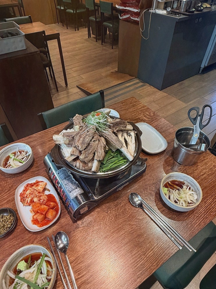 팔팔너구리해장 신당본점 신당역 맛집, 푸짐한 해장에 든든