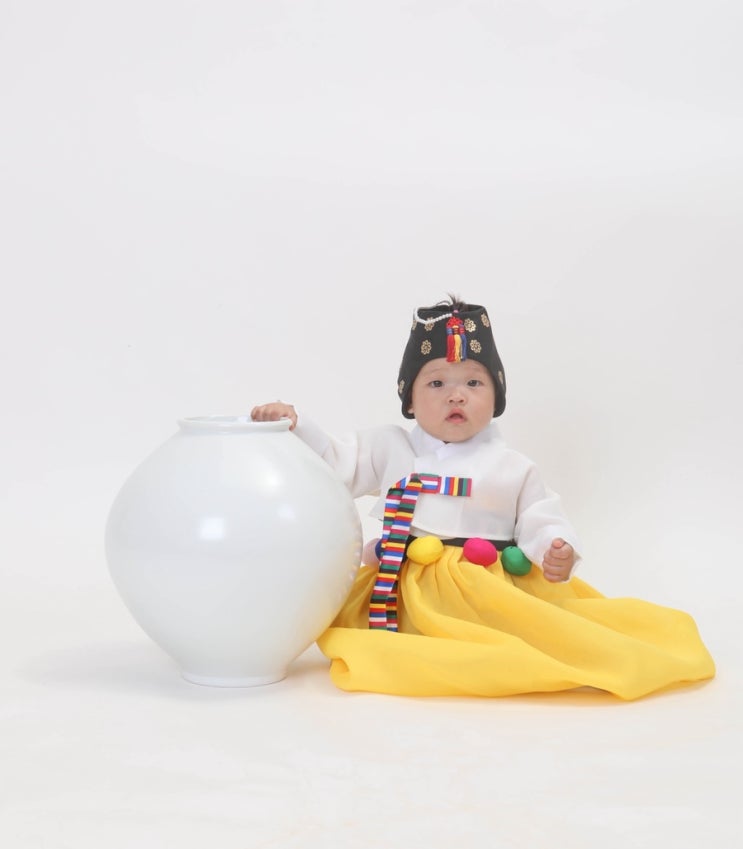 돌잔치 생략하고 다녀온 평택사진관, 달항아리 돌사진 솔직 후기, 평택 사진관 가격표 공유 : 네이버 블로그