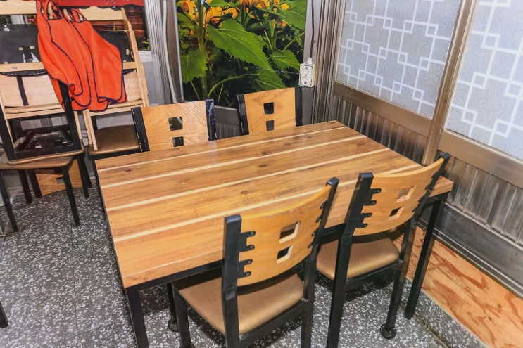 청송닭불백숙으로 청송 외식 완성, 원조신촌식당