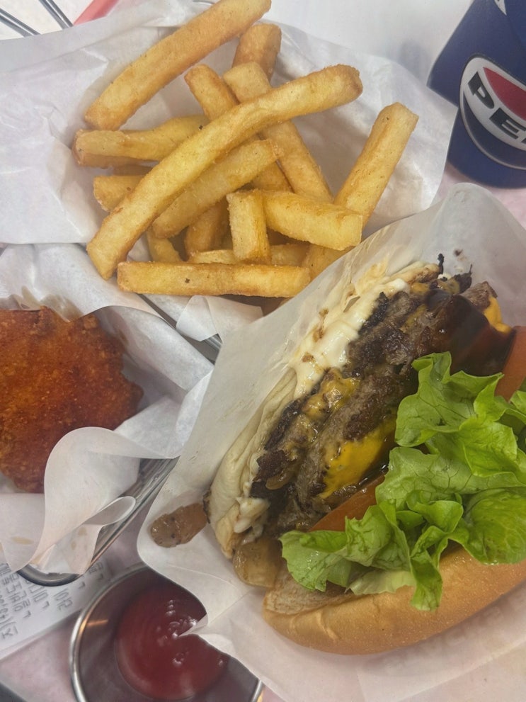 성안길 데이트 맛집 찾으시나요? 스택스버거 특식