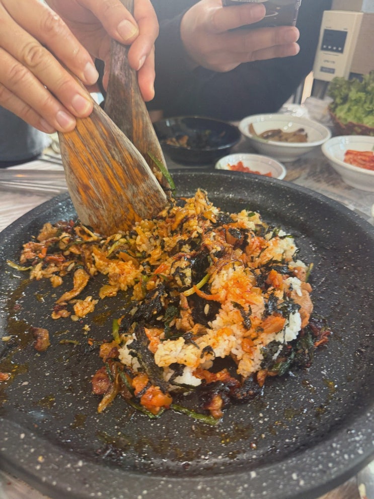 와현맛집 : 탁오네 소노캄 3분거리, 사장님 직접 구이로 편한 오리불고기 한 상