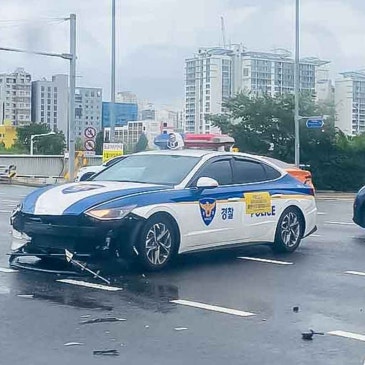 "순찰차 4대 들이받았다"... 만취 운전자 50km 광란의 도주