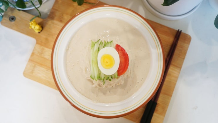 세상 간단한 여름 별미 두부로 콩국수 만들기 백종원 두유 콩국수 두부 콩국수 만드는 법