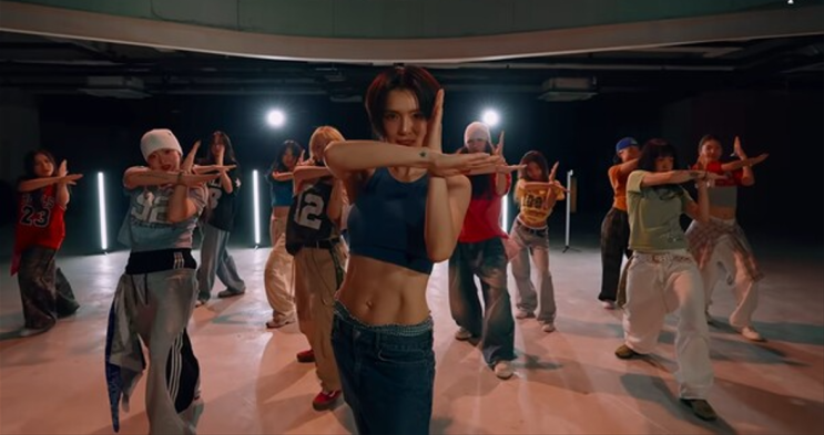 K-POP 스타일 CCM, 교회는 세상을 따라가야 하는가?