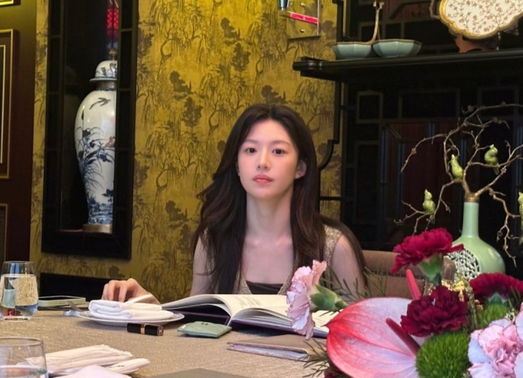 배우 고윤정 프로필 총정리! 나이,인스타,차기작,최신 근황까지