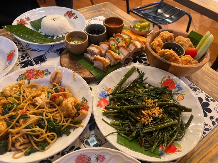 치앙마이 님만해민 미슐랭 식당 추천 진저팜키친 후기