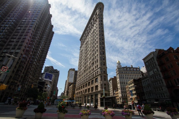 뉴욕 플랫아이언 빌딩(Flatiron Building)｜스파이더맨부터 존 윅까지, ....