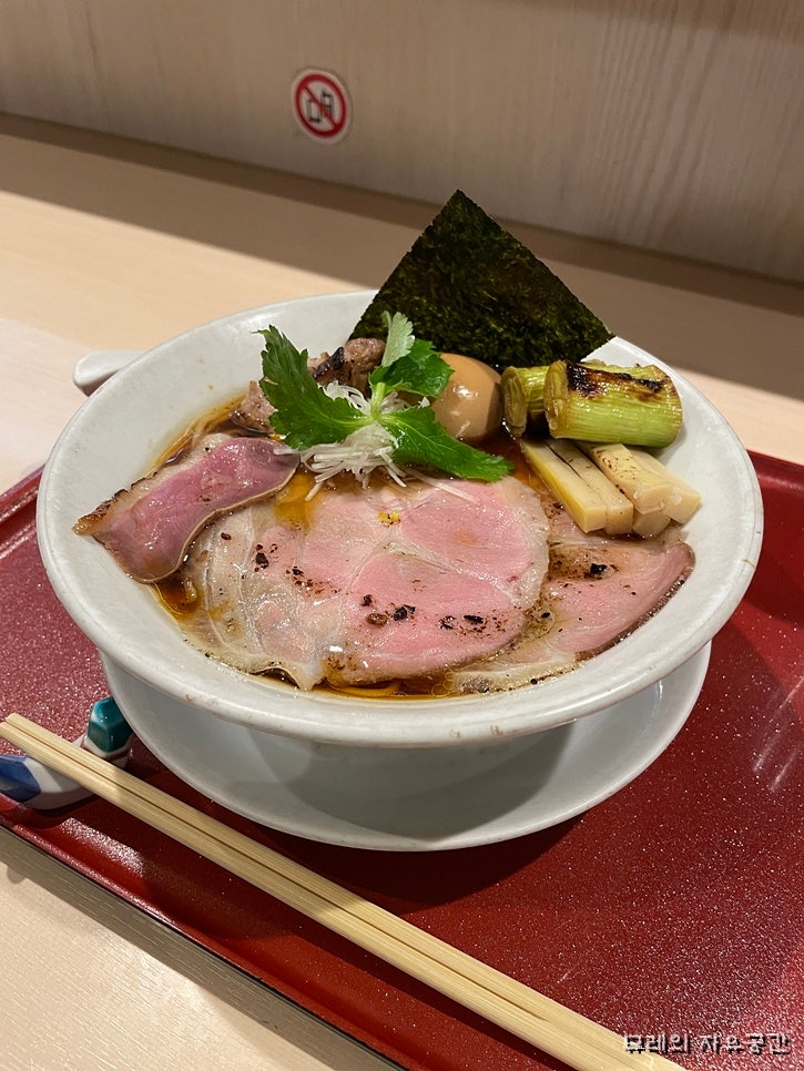 모에요 멘스케 - 오사카 후쿠시마 라멘 맛집