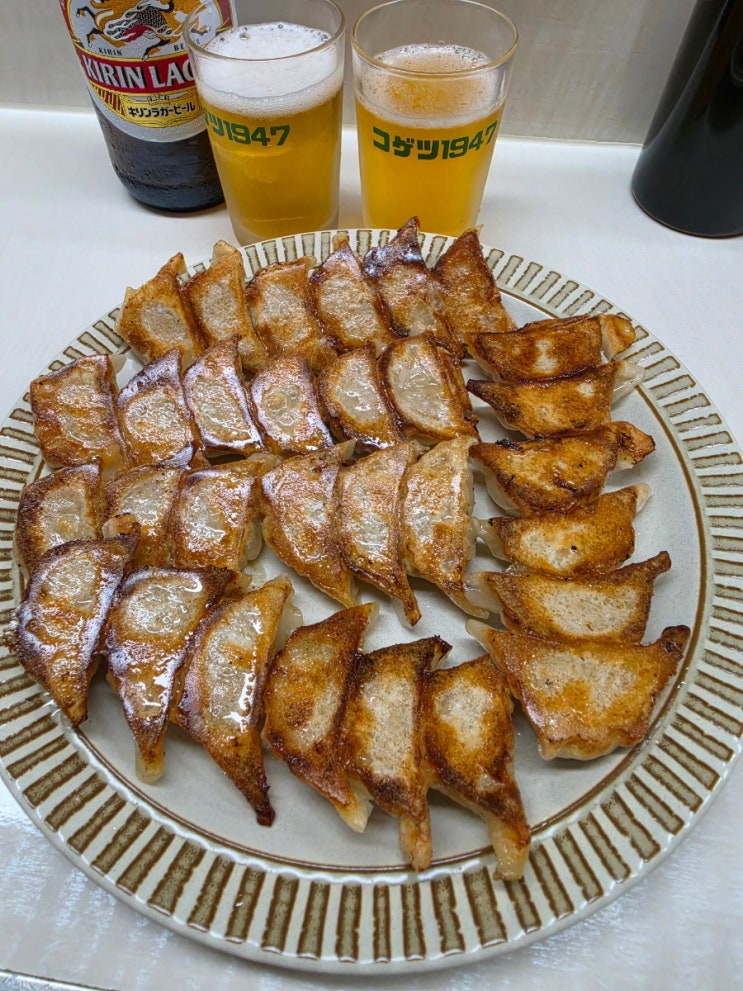 [일본여행] 벳푸역 근처 오픈런 필수 교자 맛집 'ぎょうざ 湖月' (교....