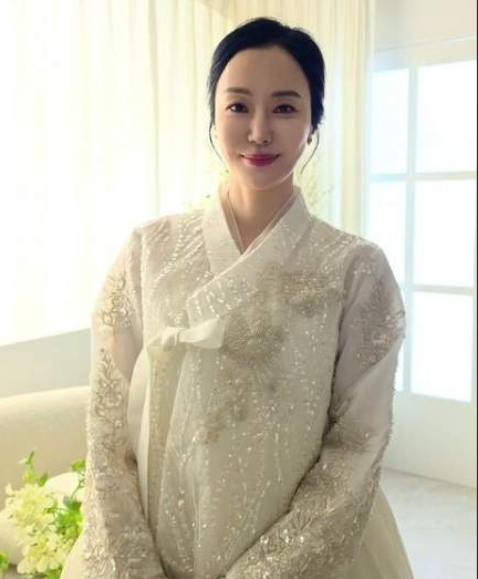 반민정 결혼 발표, 1살 연상 사업가 예비신랑 "서로 잘 챙기는 사람"