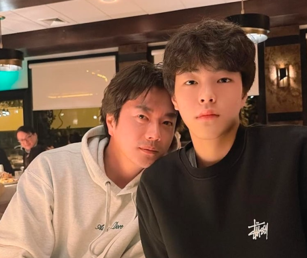 권상우 아들 룩희 근황, 17세에 182cm 훈훈 비주얼로 화제