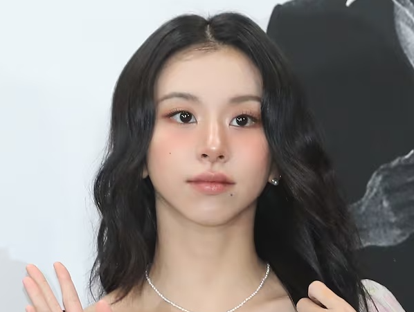 트와이스 채영 실내흡연 의혹, "음료 마시는 거다" 직접 반박