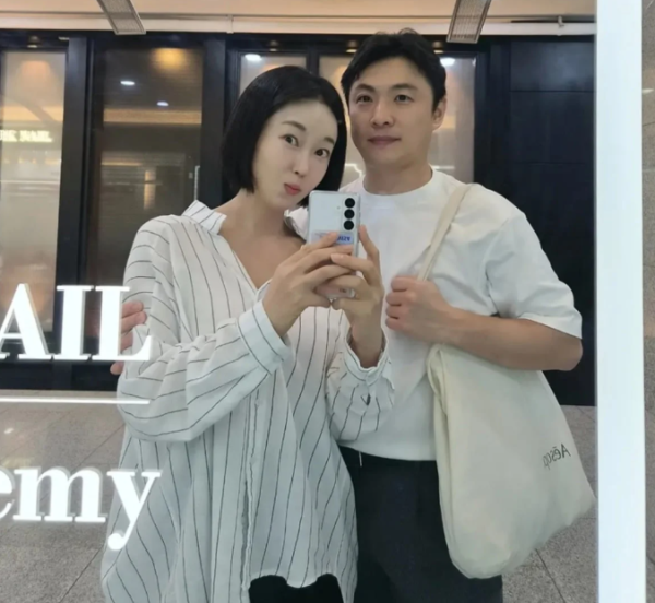 나는솔로 23기 옥순, 웨딩드레스 자태 공개…미스터강과 9월 결혼