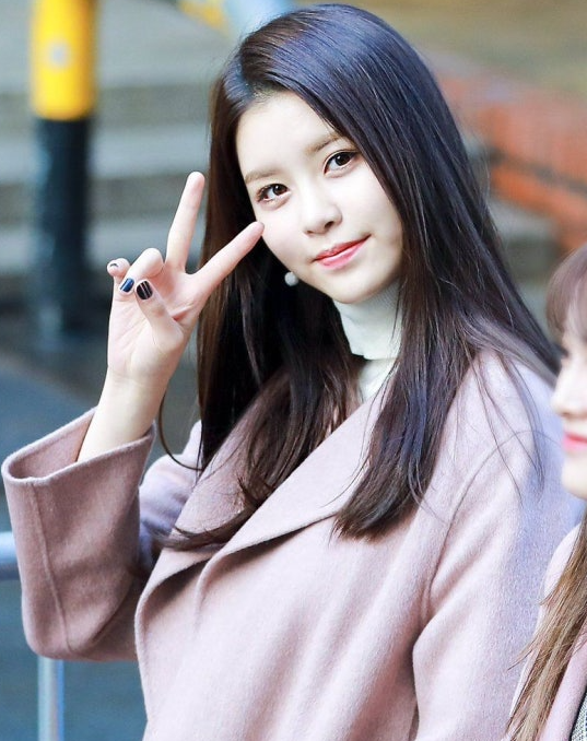구구단 소이 결혼, 오늘 변호사 신랑과 백년가약…캐나다 프러포즈도 화제