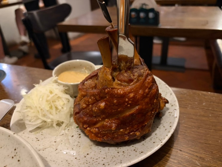 프라하 포크스 모츠테카 Pork's Mostecka 꼴레뇨 대맛집