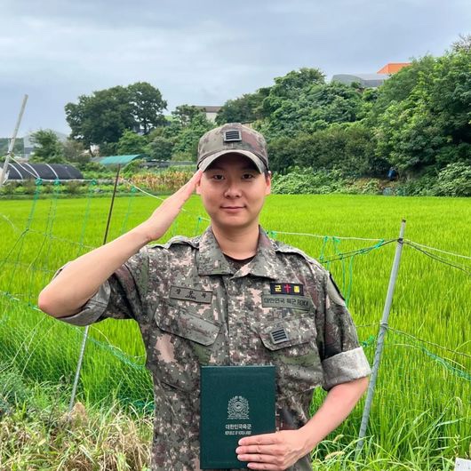 “1년 6개월 군복무 끝” 장문복 전역…“이제 다시 가수 장문복으....