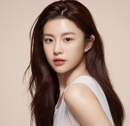 [배우 고윤정 프로필 ] 나이, 키, 미대 여신, 대학내일 과거, 작품활동 및 최신 신작 근황까지 ....
