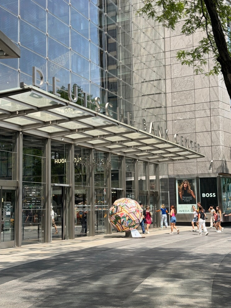 뉴욕 쇼핑센터 The Shops at Columbus Circle 콜럼버스 서클 쇼핑몰