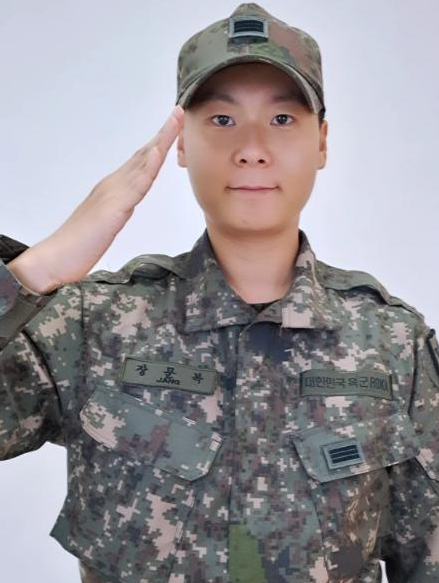 장문복, 1년 6개월 군 복무 마치고 전역…“다시 가수 장문복으로 서....