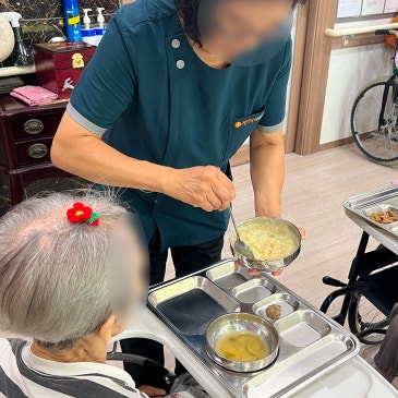 양주 요양원 식사 | 씹고 삼키기 어려우신 어르신도 드실 수 있습니다 — 만송동 케어닥너싱홈 옥정씨티