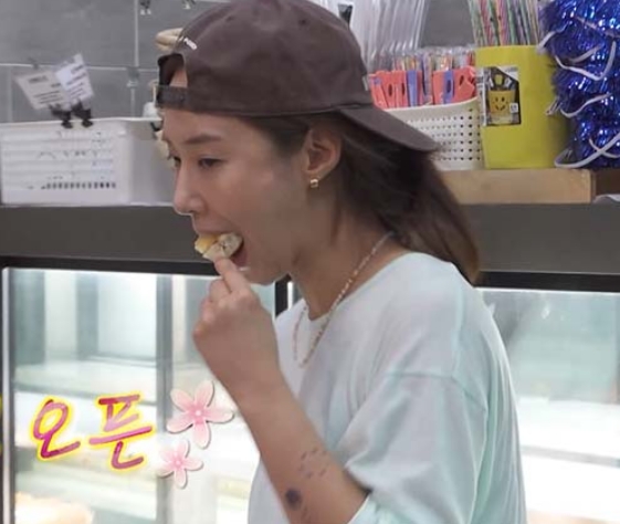 [나혼자산다 제주도 빵집]나혼자산다 소녀시대 권유리 제주도 빵 맛집 "보룡제과" 주차 위치 ....