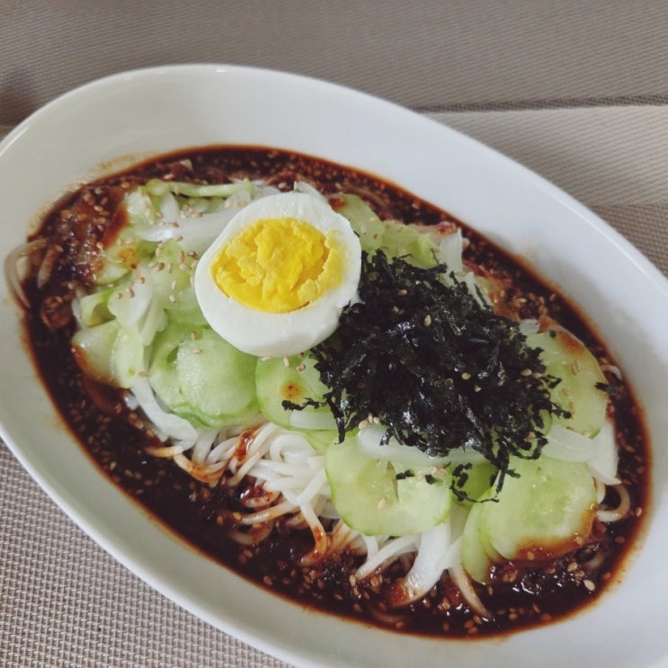 류수영 비빔국수 레시피 새콤달콤 매콤한 설마 고추장 국수 양념장 황금비율