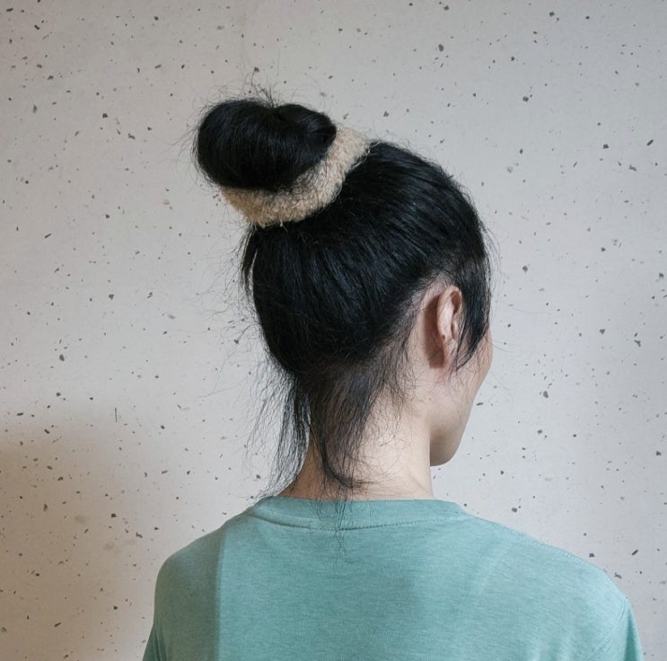 손재주 없어도 예쁘게 되는 똥머리 하는법
