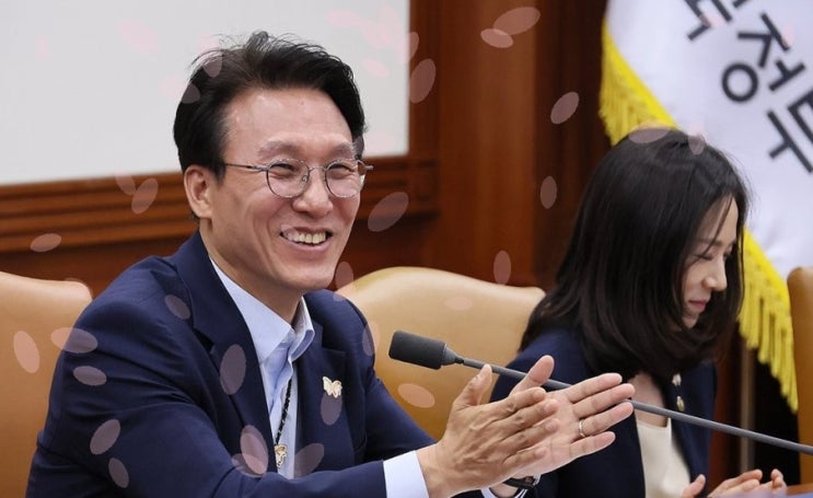 정부 홈페이지 헬게이트 끝나나? UI/UX 위원회 뜯어보니 의외의 논쟁 : 네이버 블로그