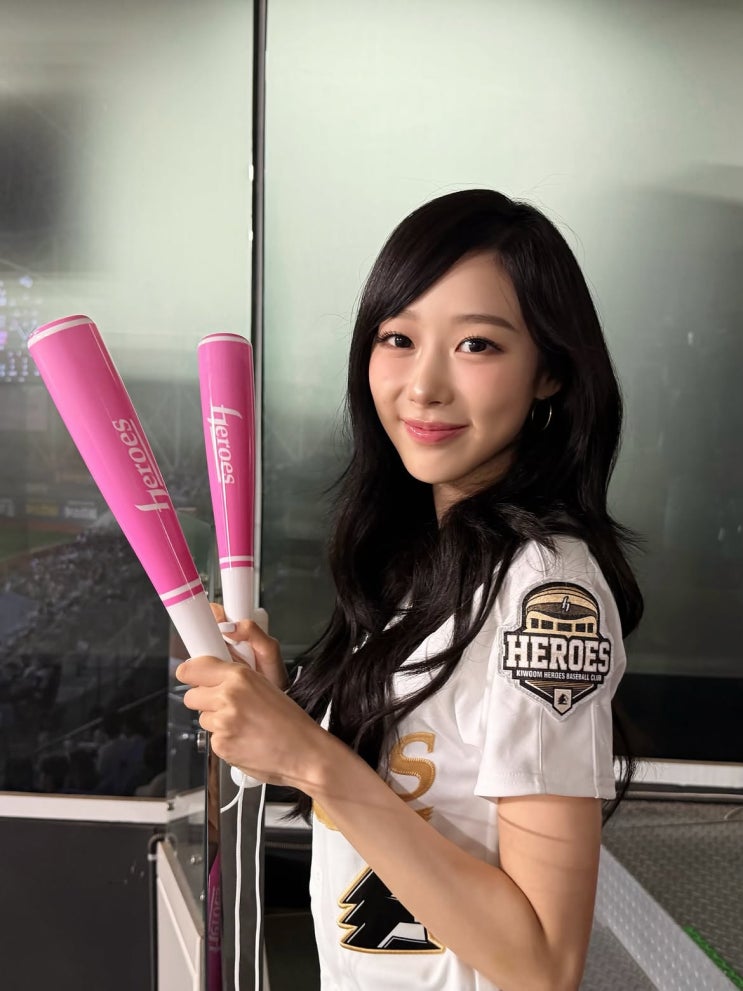 "첫 시구라 떨려요" 에스파 지젤이 고척돔 마운드에 서더니 벌어진 일