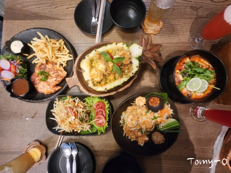 [파타야 맛집] 자스민 카페(Jasmine's Cafe) 솔직 후기! 팟타이부터 똠얌....