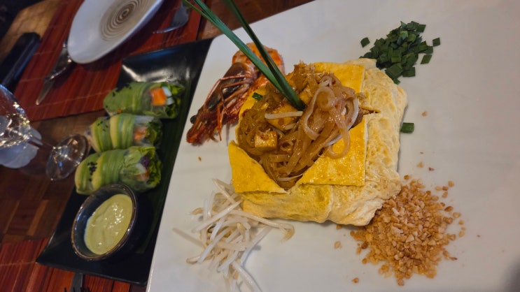 태국 푸켓 맛집추천 내돈내산 푸켓 오션뷰 식당 온더락(On The Rock) 메....