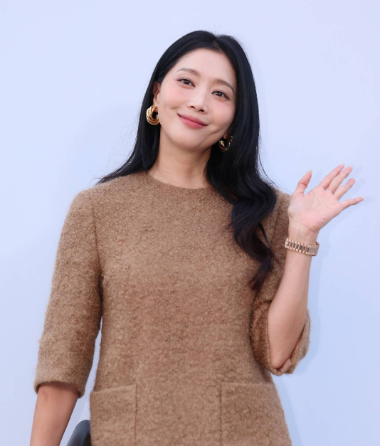 오윤아 시댁 "손자처럼요"…재혼 후 벌어진 일