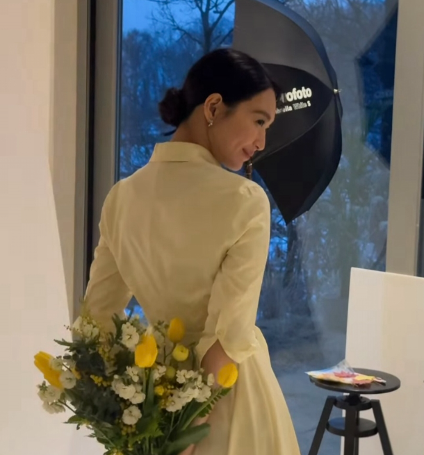 신민아 김우빈 결혼 후 놀라운 근황, 43세 동안 미모의 진짜 비결