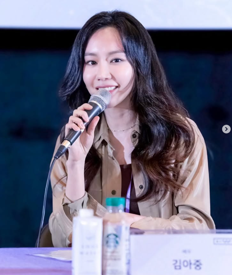 “김아중 맞아?” 4년 공백끝에 등장한 영화제서 시선 쏠린 이유
