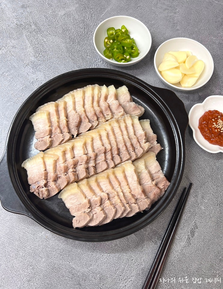 소금으로 삶았더니 더 깔끔해요, 삼겹살 수육 삶는 법