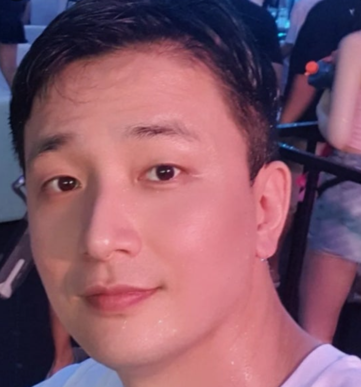 故이용주 빈소, 휴대폰 비밀번호 난항 김호창 “형 내일 다시 올게....